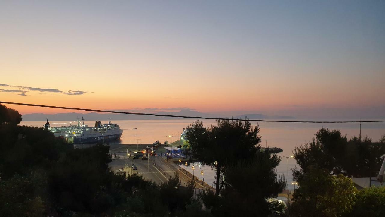 The Anchor - Next To The Port, Airport & Athens Rafína Exterior photo